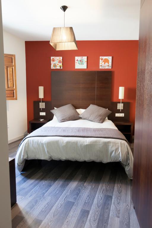 Apartamentos Sol De Mayo Úbeda Quarto foto